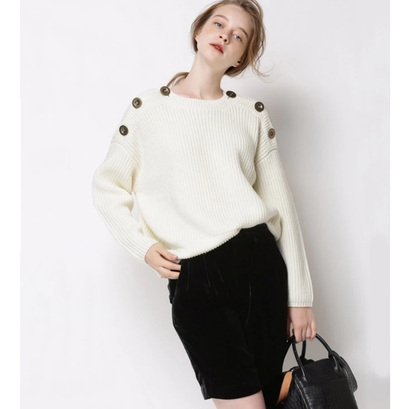 CAARA Galloway Knit Sweater - Picture 3 of 12